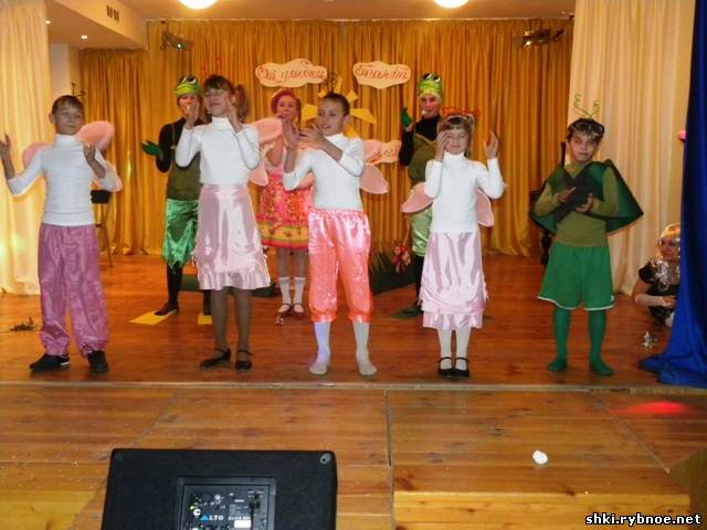 Конкурс детской инсценированной песни «От улыбки станет мир светлей!»